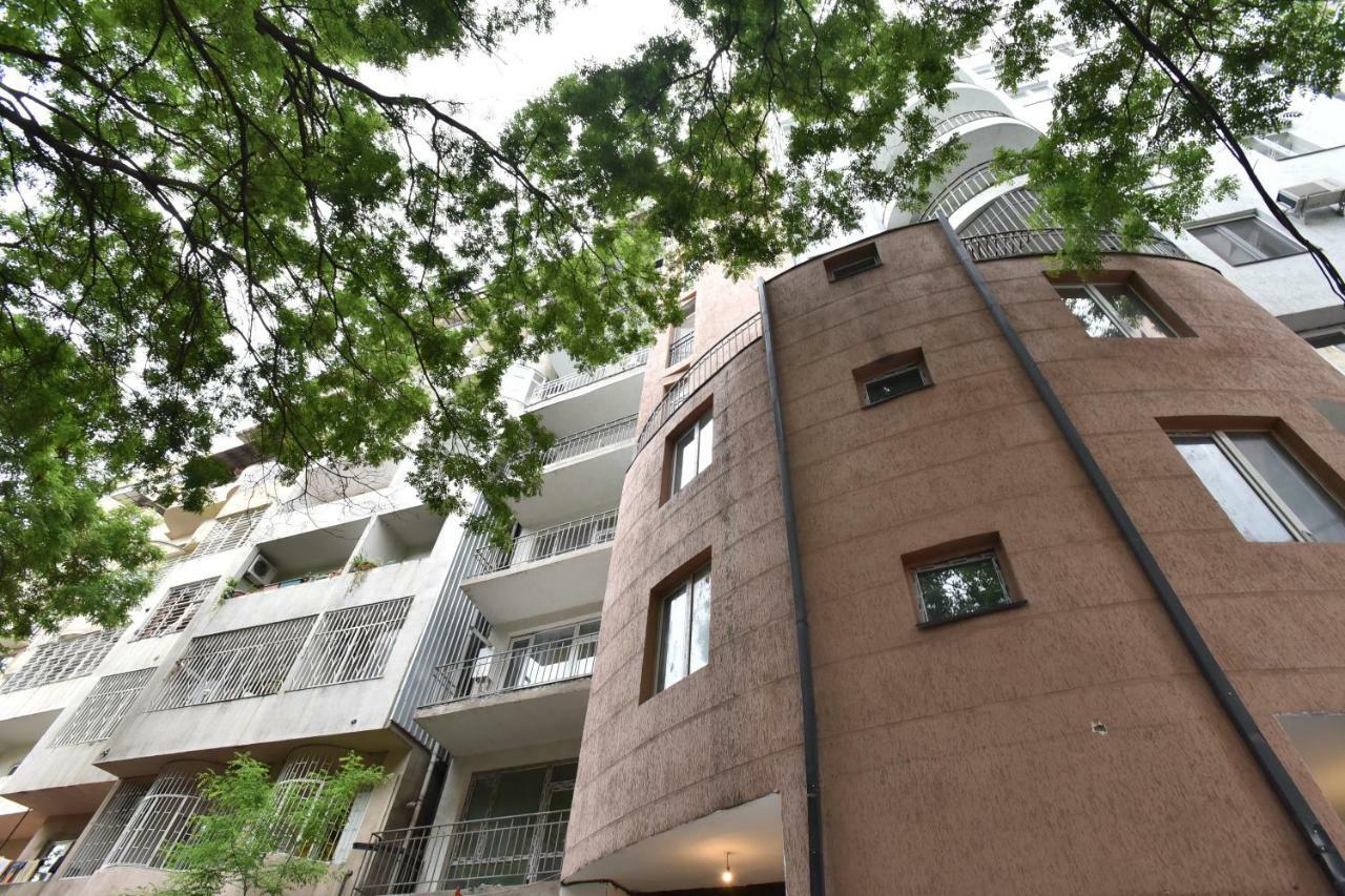 Family Hotel Vere Tower تبليسي المظهر الخارجي الصورة